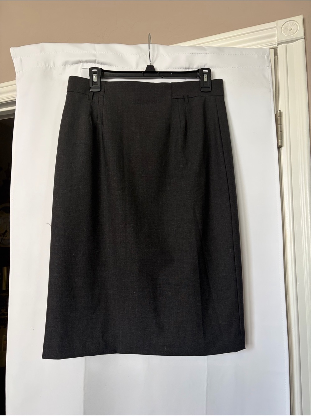 Ann Klein wool pencil skirt